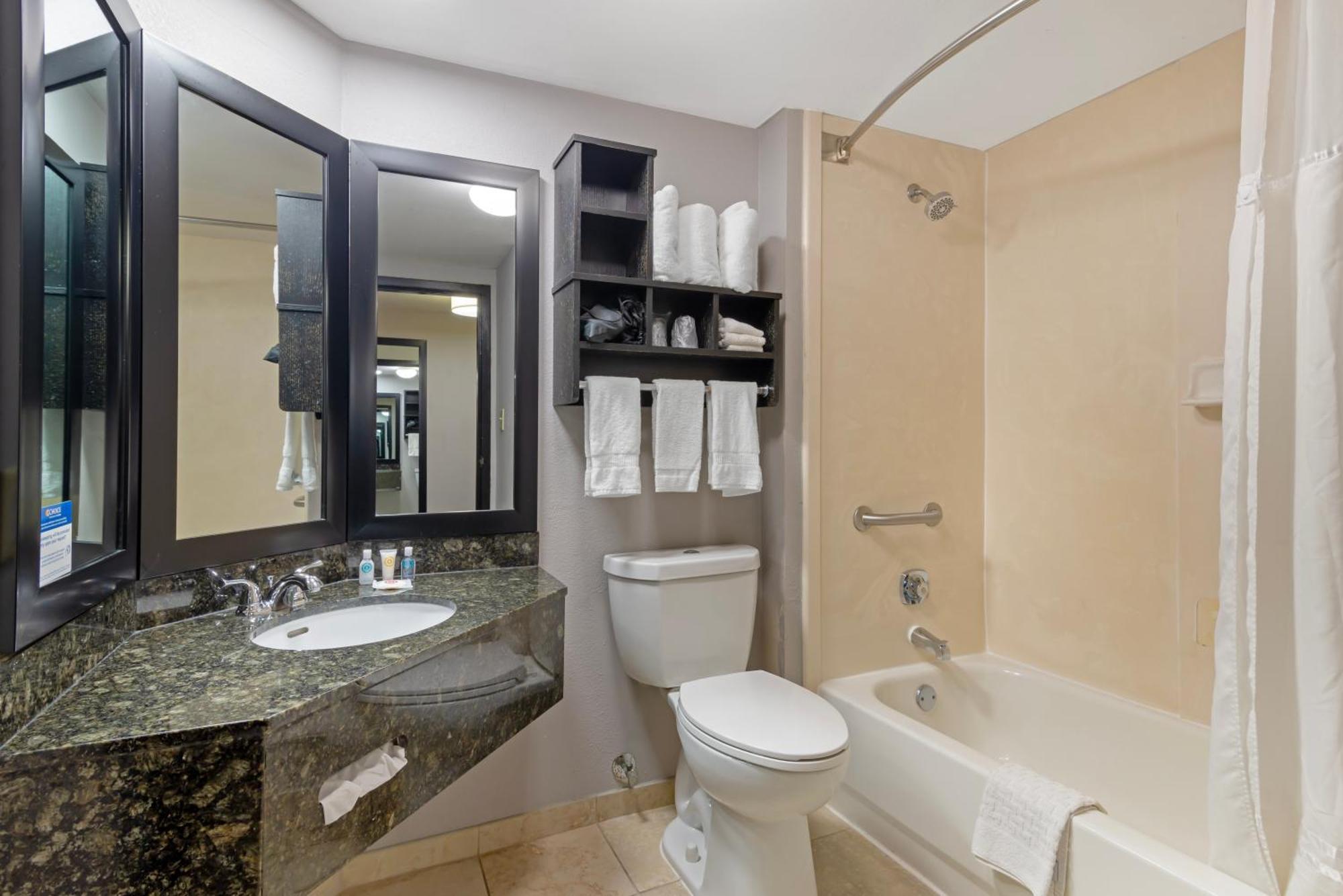 Best Western Plus Carrollton Exterior foto