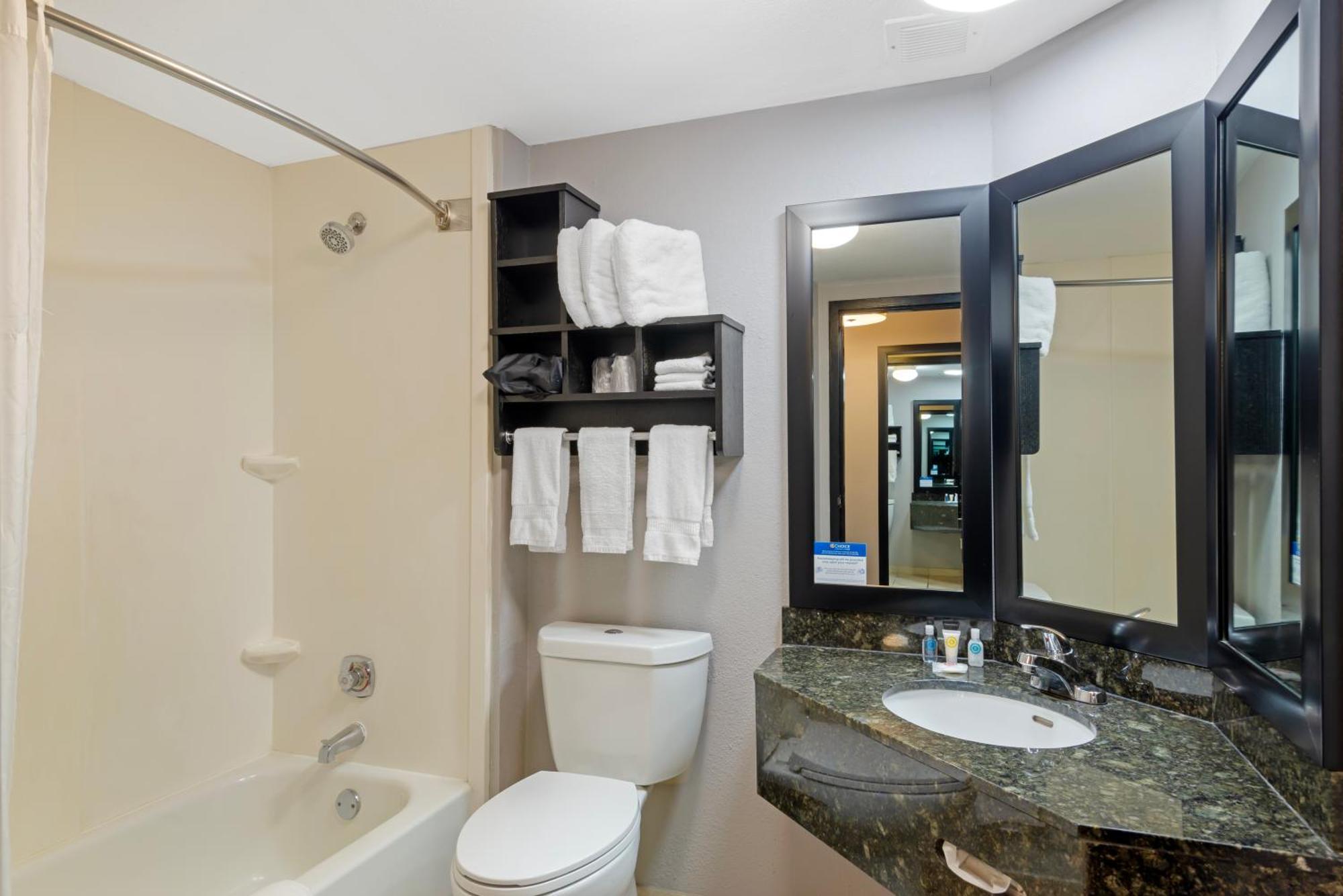 Best Western Plus Carrollton Exterior foto