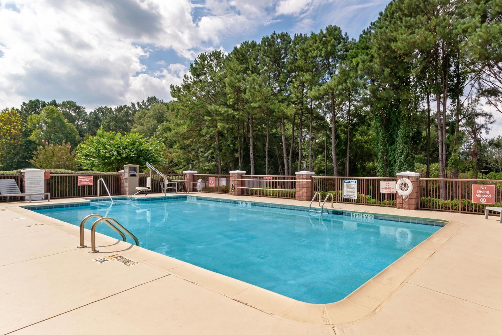 Best Western Plus Carrollton Exterior foto