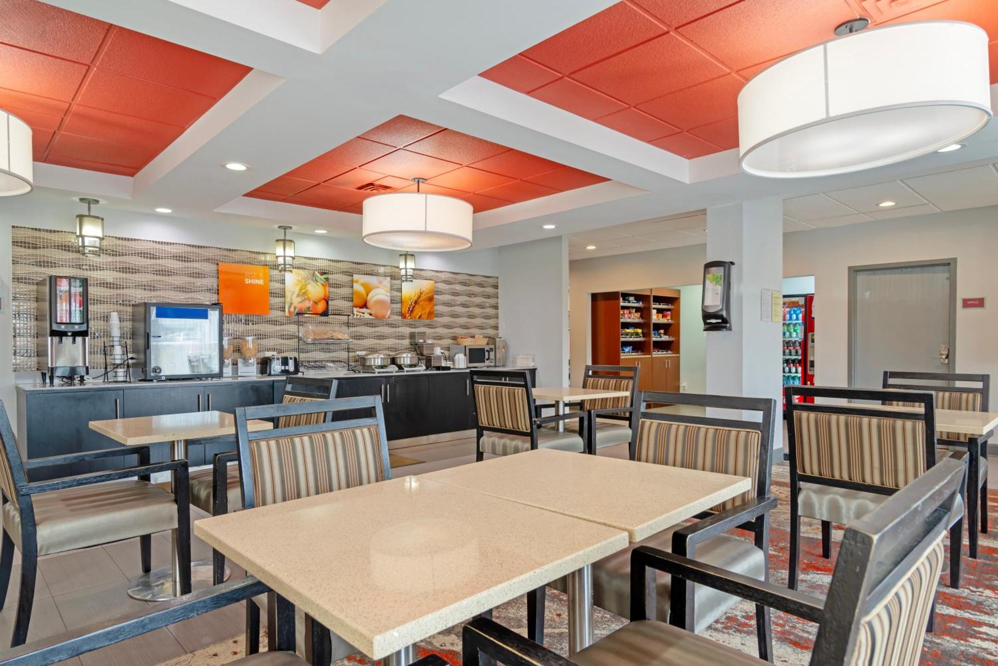 Best Western Plus Carrollton Exterior foto